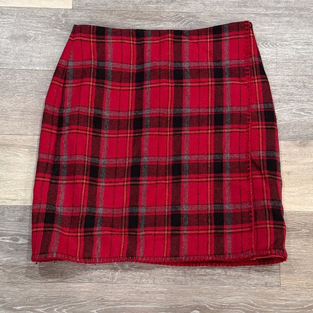 Eddie Bauer Wool Skirt Red Black Gray Size 4